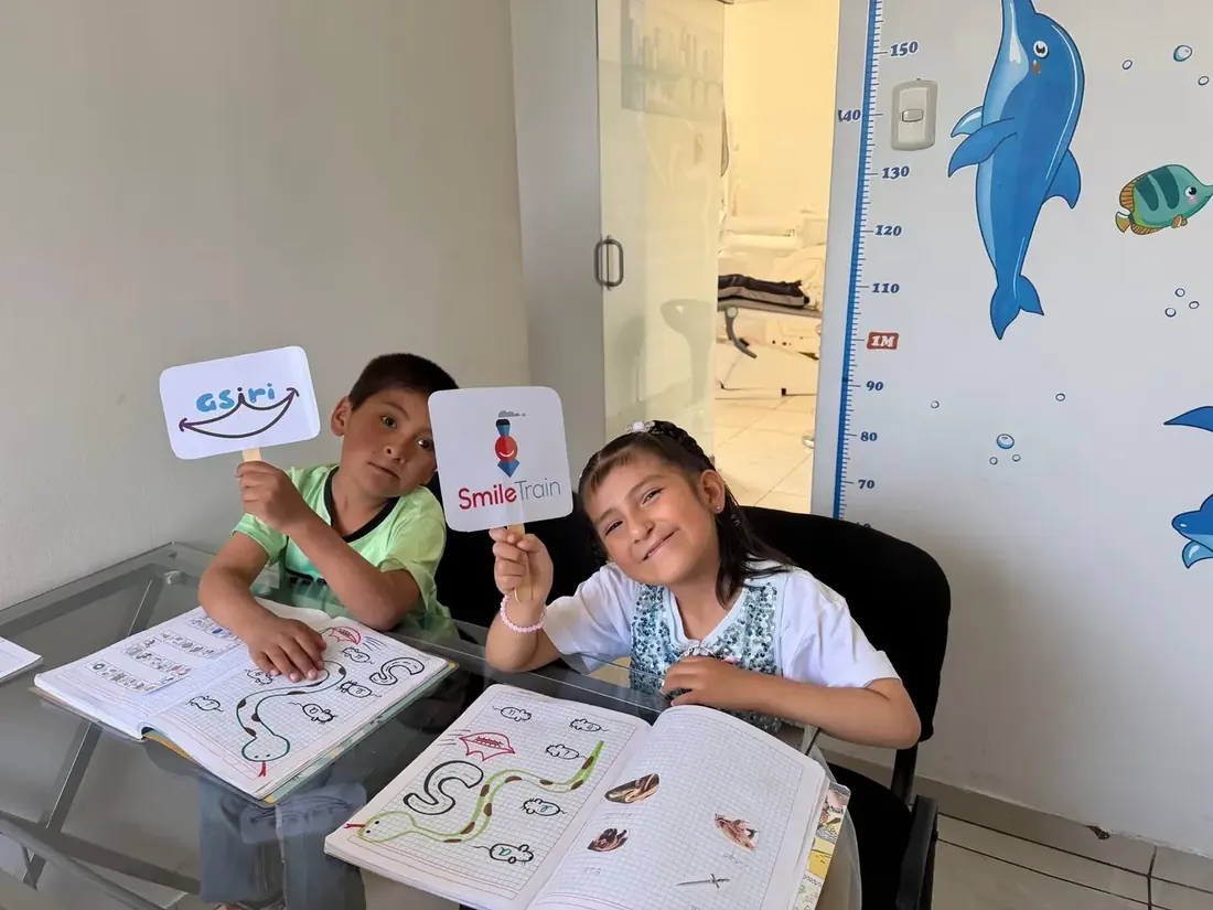 Sesión de terapia de lenguaje